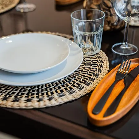 Santorsola Apartment *