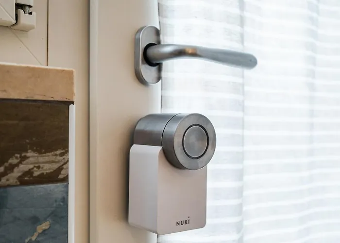 Апартаменты Santorsola *